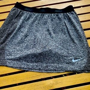 Nike golf skirt